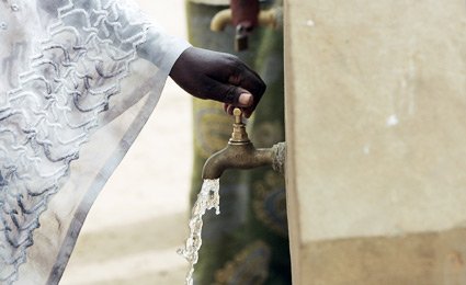 Urbanização, demanda por comida e clima ameaçam abastecimento de água
