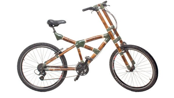 Argentino cria bicicleta de bambu