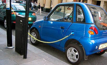 Postos de combustíveis da Rússia terão de instalar estações de recarga elétrica