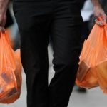 População aprova proibir sacolas plásticas