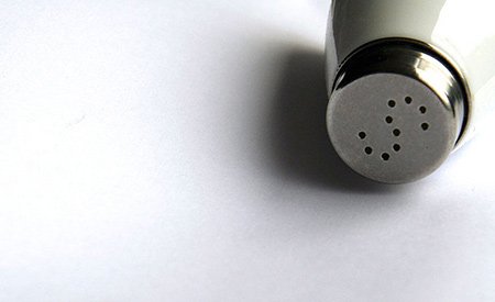 Excesso de sal mata mais de 1,6 milhão de pessoas no mundo