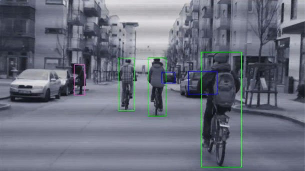 [Vídeo] Sistema lançado pela Volvo detecta ciclistas e freia carro sozinho