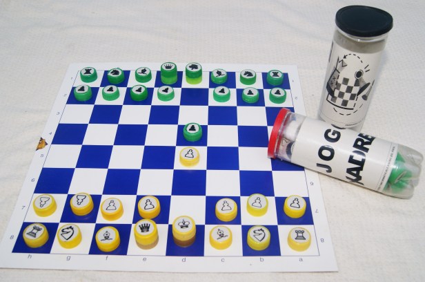 Xadrez - Confecção de peças de xadrez com Yakult e EVA # 56 